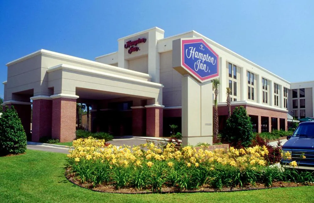 Hampton Inn Pensacola-Airport (Cordova Mall Area) hotel hero