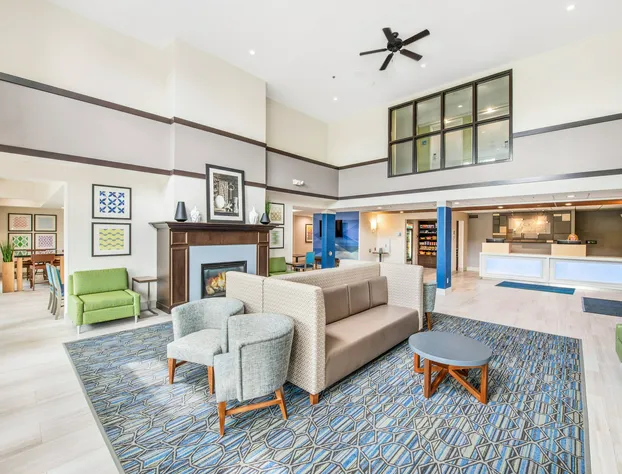 Holiday Inn Express & Suites Delafield by IHG hotel detail image 3