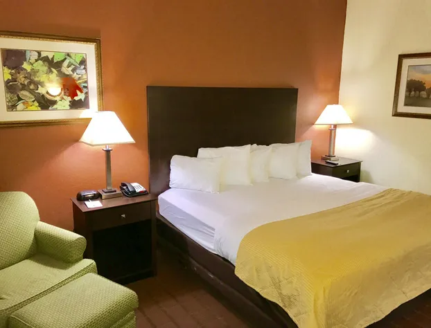 Hamden Hotel and Suites – Hamden New Haven hotel detail image 3