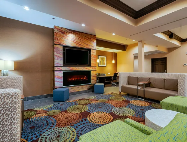 Holiday Inn Express St Paul S - Inver Grove Hgts by IHG hotel detail image 2