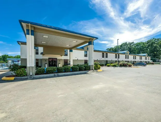 Quality Inn Jacksonville near Little Rock Air Force Base hotel detail image 3