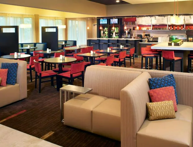 Courtyard by Marriott Lexington North hotel detail image 2