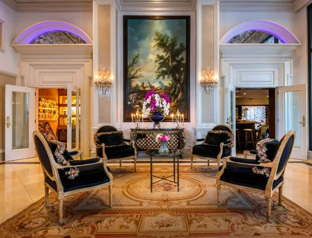 Beverly Hills Plaza Hotel & Spa hotel detail image 3