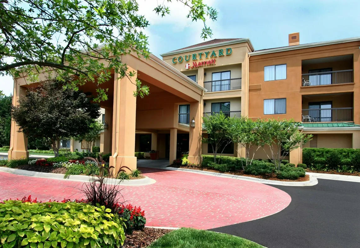 Courtyard by Marriott Rock Hill hotel hero