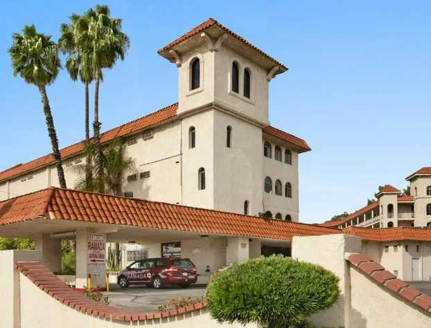 Ramada by Wyndham Burbank Airport hotel detail image 4