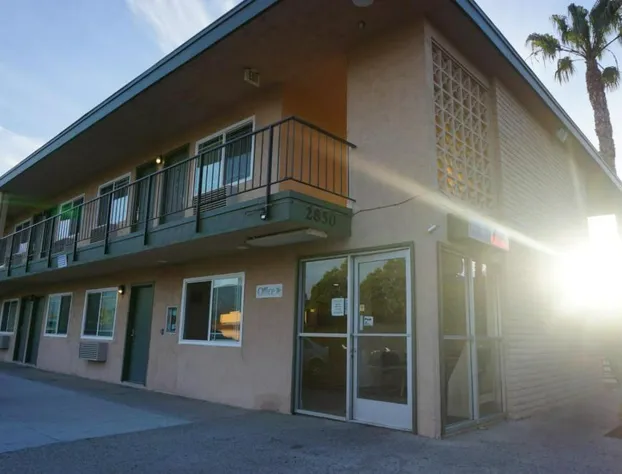 Americas Best Value Inn Thousand Oaks hotel detail image 2