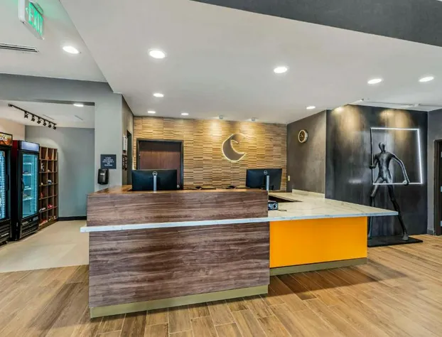 Comfort Suites Cheyenne hotel detail image 3