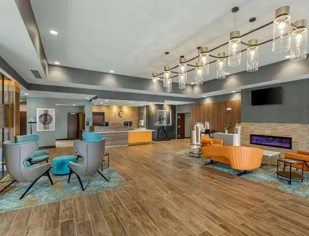 Comfort Suites Cheyenne hotel detail image 4