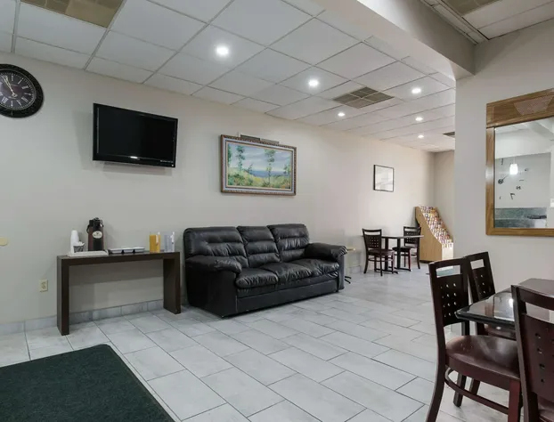 Rodeway Inn Wormleysburg - Harrisburg hotel detail image 4