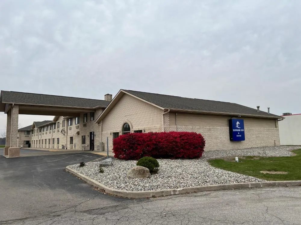 Express Inn & Suites hotel hero