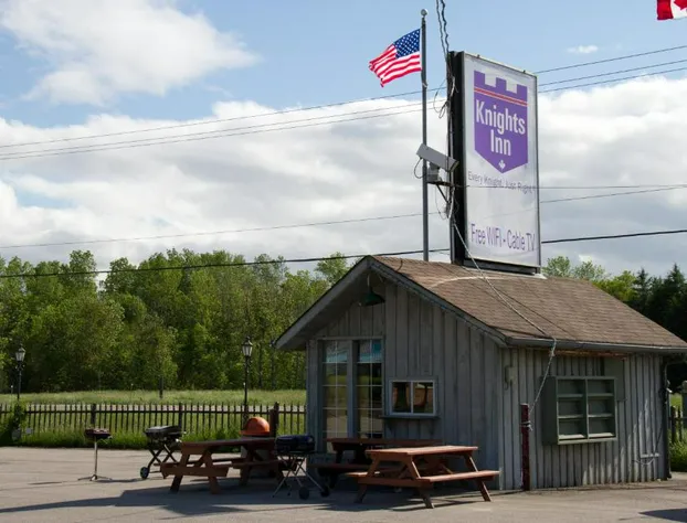 Knights Inn Lindsay hotel detail image 3