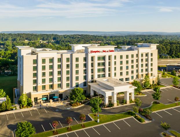 Hampton Inn & Suites Chattanooga/Hamilton Place hotel detail image 1