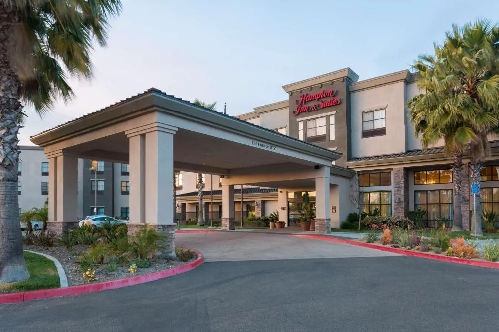Hampton Inn & Suites San Diego-Poway hotel hero