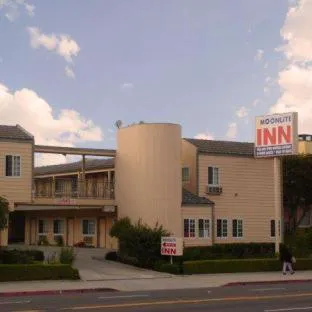 Moonlite Inn Redondo Beach hotel detail image 3
