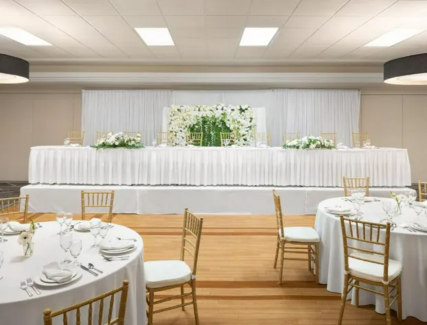 Four Points by Sheraton Edmonton South hotel detail image 3