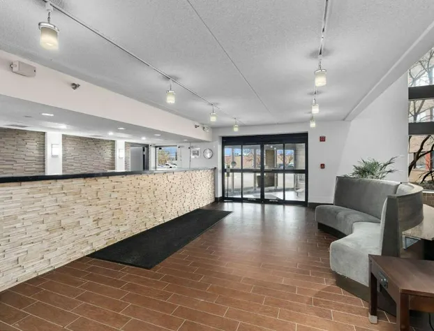 Quality Inn & Suites Mall of America - MSP Airport hotel detail image 1