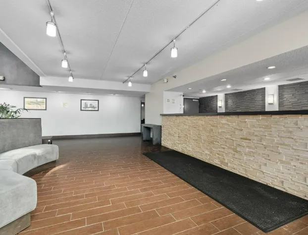 Quality Inn & Suites Mall of America - MSP Airport hotel detail image 2