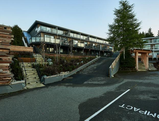 Tofino Resort & Marina hotel detail image 2