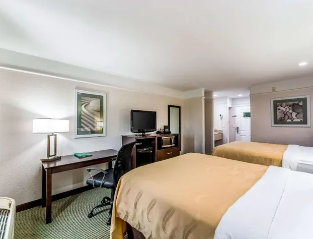 Quality Inn & Suites SeaWorld North hotel detail image 3