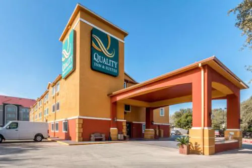 Quality Inn & Suites SeaWorld North hotel hero
