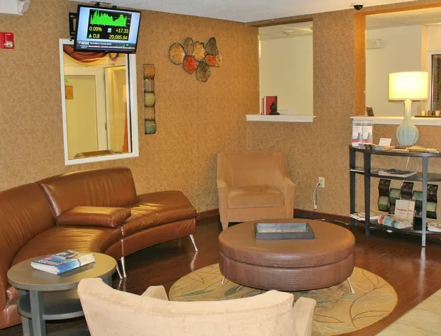 Candlewood Suites - Syracuse Airport by IHG hotel detail image 4