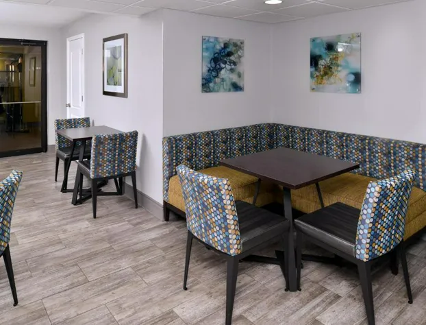 Best Western Naperville Inn hotel detail image 2