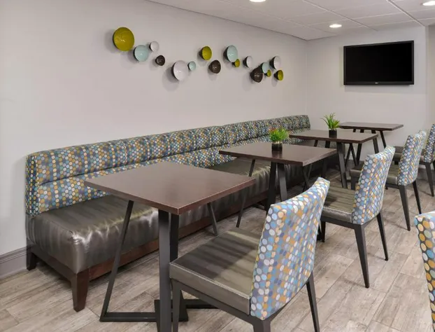 Best Western Naperville Inn hotel detail image 4