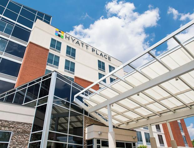 Hyatt Place Charleston Airport/Convention Center hotel detail image 1