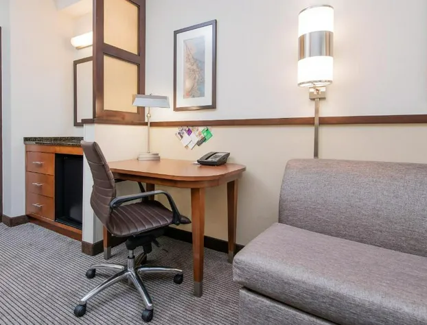 Hyatt Place Charleston Airport/Convention Center hotel detail image 4