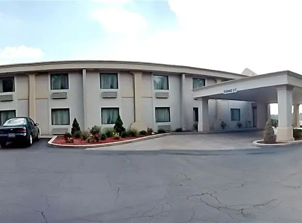 Econo Lodge hotel detail image 1