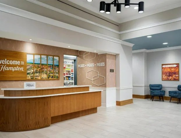 Hampton Inn & Suites Knoxville-Turkey Creek/Farragut hotel detail image 2