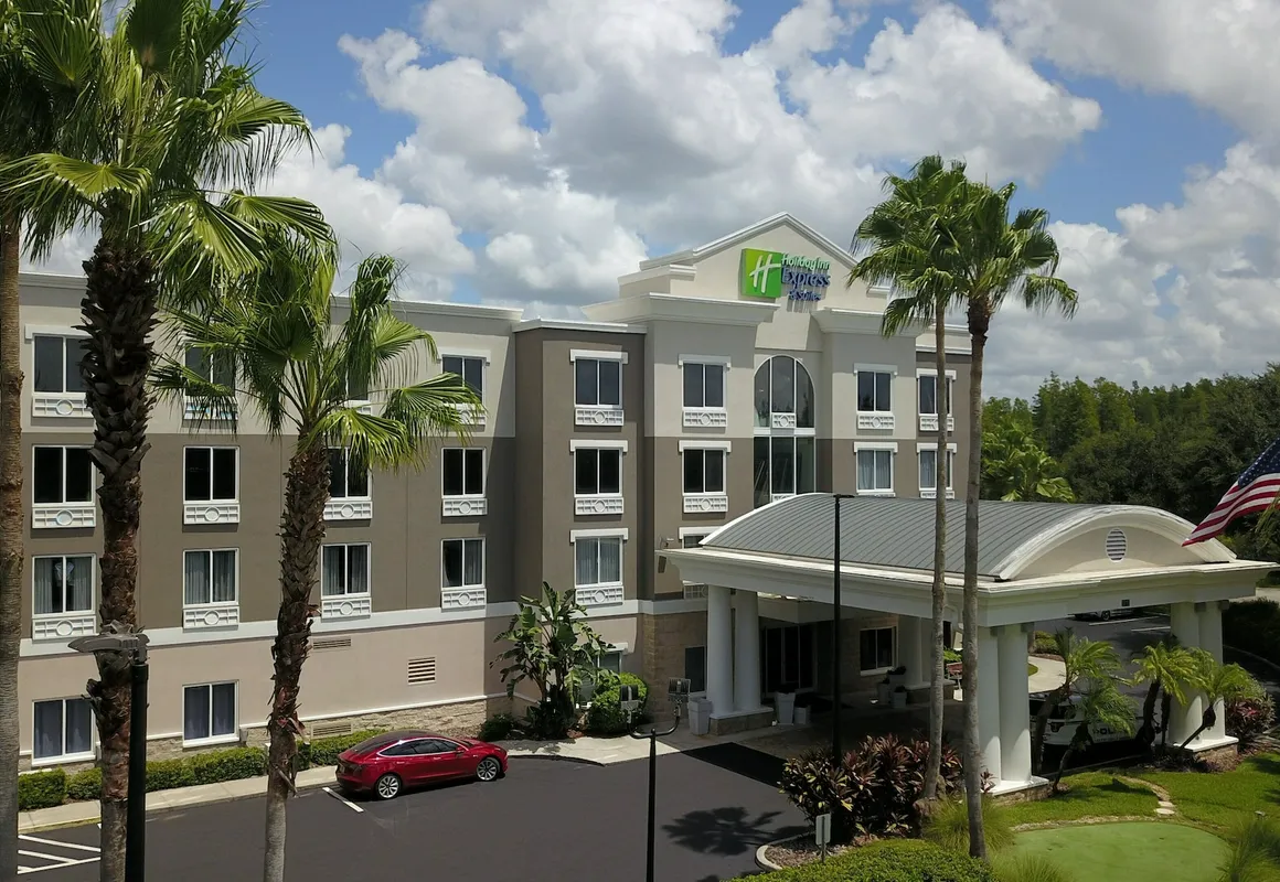 Holiday Inn Express Hotel & Suites New Tampa I-75 by IHG hotel hero