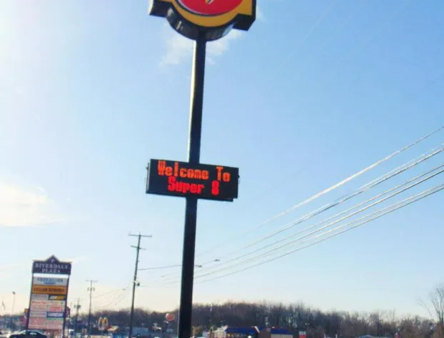 Super 8 by Wyndham South Boston VA hotel detail image 1