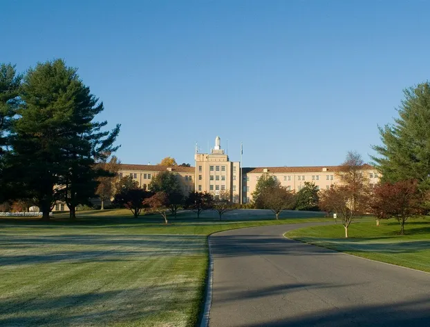 William F. Bolger Center hotel detail image 3
