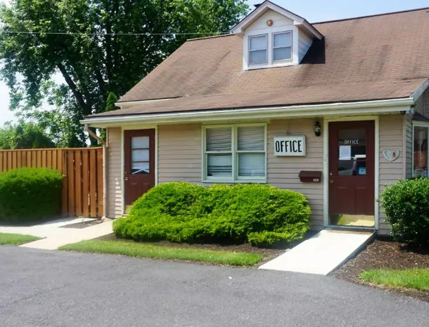 Cocoa Country Inn at Hershey hotel detail image 4