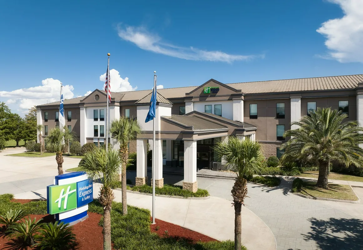 Holiday Inn Express & Suites New Orleans Airport South by IHG hotel hero