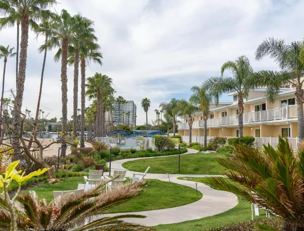 Jamaica Bay Inn Marina Del Rey,Tapestry Collection by Hilton hotel detail image 1