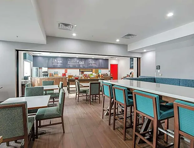 Hampton Inn Oak Grove Fort Campbell hotel detail image 3