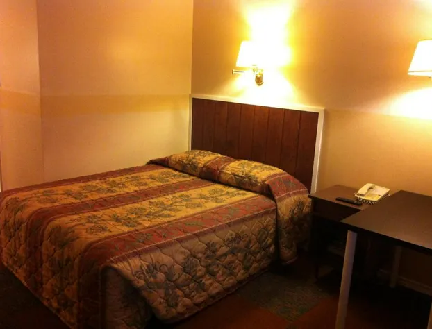 Hillcrest Motel hotel detail image 4