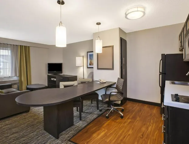 Candlewood Suites Indianapolis by IHG hotel detail image 4