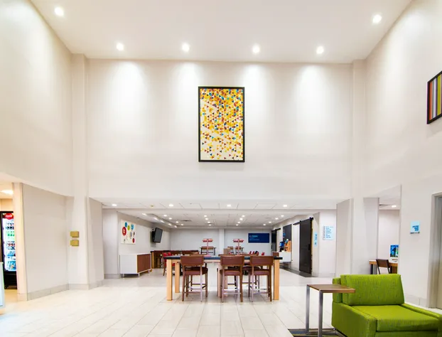 Holiday Inn Express & Suites Indianapolis Northwest by IHG hotel detail image 4