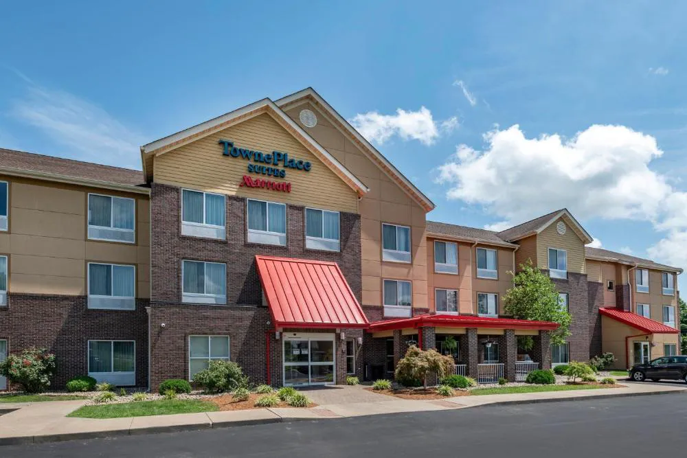 TownePlace Suites by Marriott Vincennes hotel hero