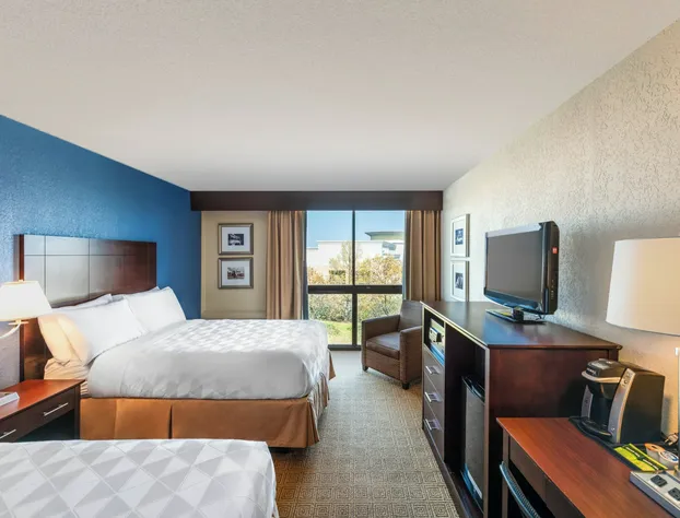 Holiday Inn South Plainfield-Piscataway by IHG hotel detail image 4