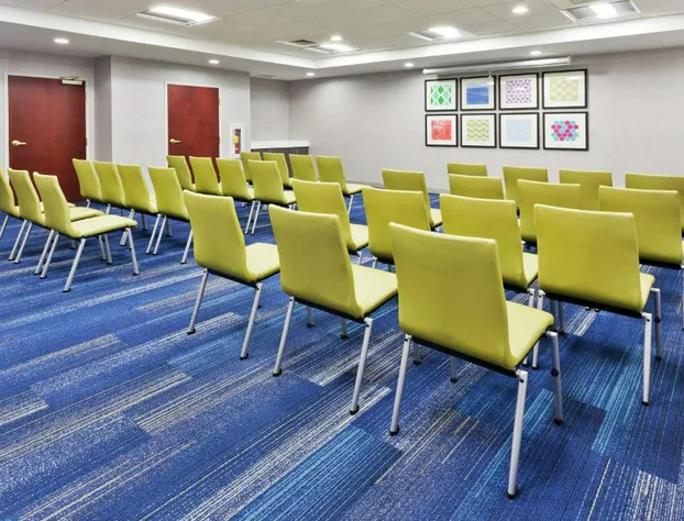 Holiday Inn Express Dothan North by IHG hotel detail image 2