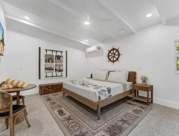 Anchor Inn & Cottages hotel detail image 3