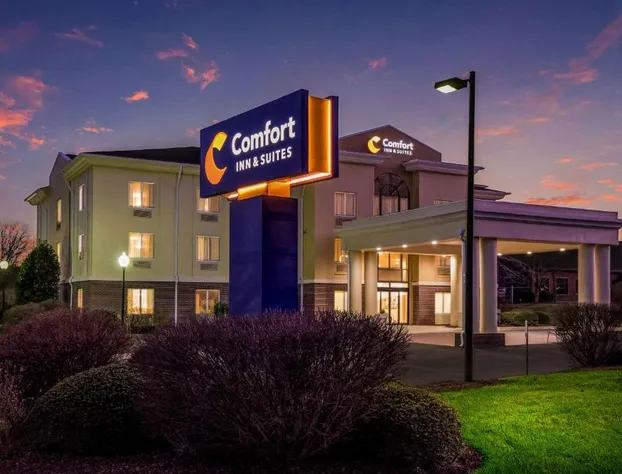 Comfort Inn & Suites Brevard North hotel detail image 1