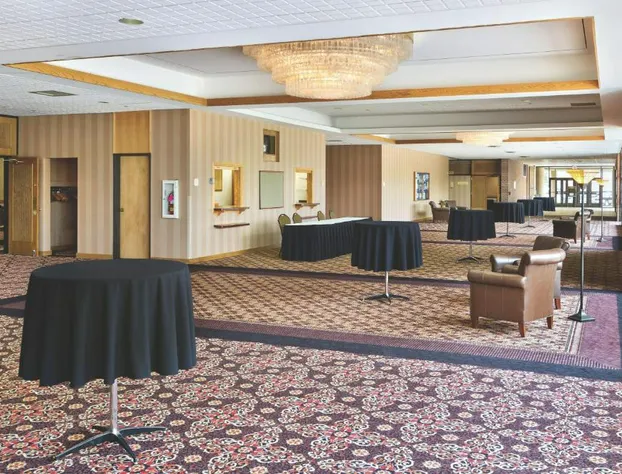 Ramkota Hotel hotel detail image 3