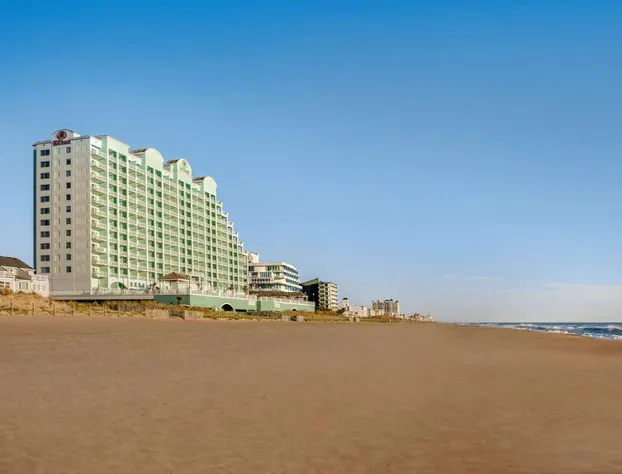 Hilton Ocean City Oceanfront Suites hotel detail image 3