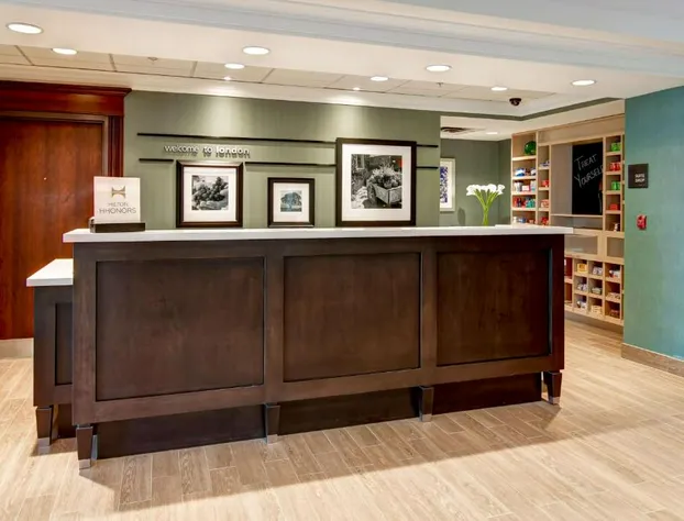 Hampton Inn by Hilton London hotel detail image 1
