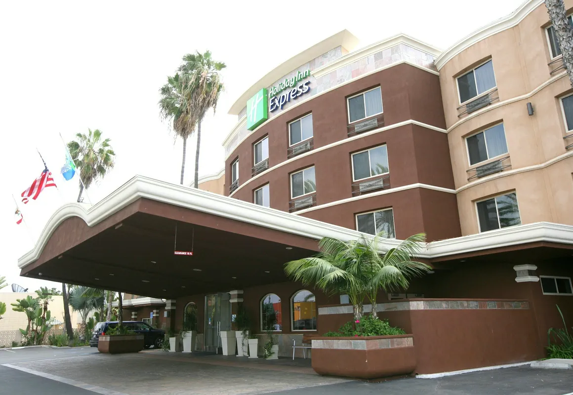 Holiday Inn Express San Diego South - Chula Vista by IHG hotel hero